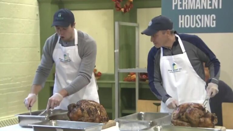 Bruins’ Charlie McAvoy, Mayor Wu join local officials to help celebrate Thanksgiving at Pine Street Inn - Boston News, Weather, Sports