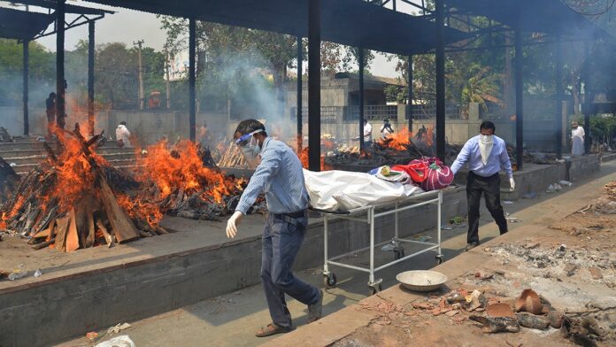 Man in India regains consciousness before his cremation on funeral pyre: reports