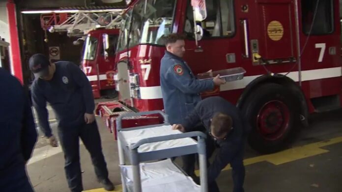 Workers at Revere Hotel in Boston deliver Thanksgiving meals to firefighters on duty - Boston News, Weather, Sports