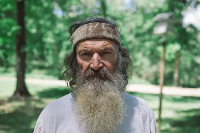 'Duck Dynasty' star Phil Robertson diagnosed with Alzheimer's disease