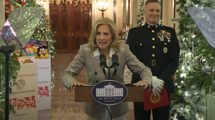 Social media erupts as kids correct Jill Biden's 'Happy Holidays' with 'Happy Christmas:' 'Epic response'